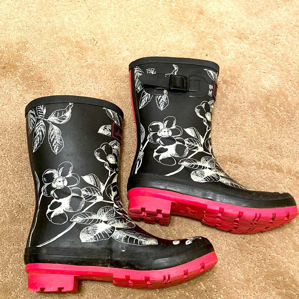 Lightly used rain boots